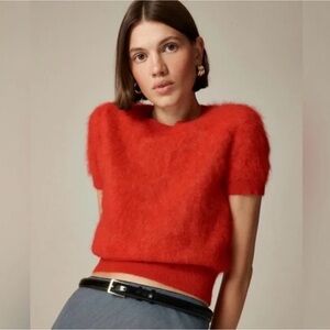 NWT JCrew Brushed Cashmere Short Sleeve Sweater. HOT Seasonal color.